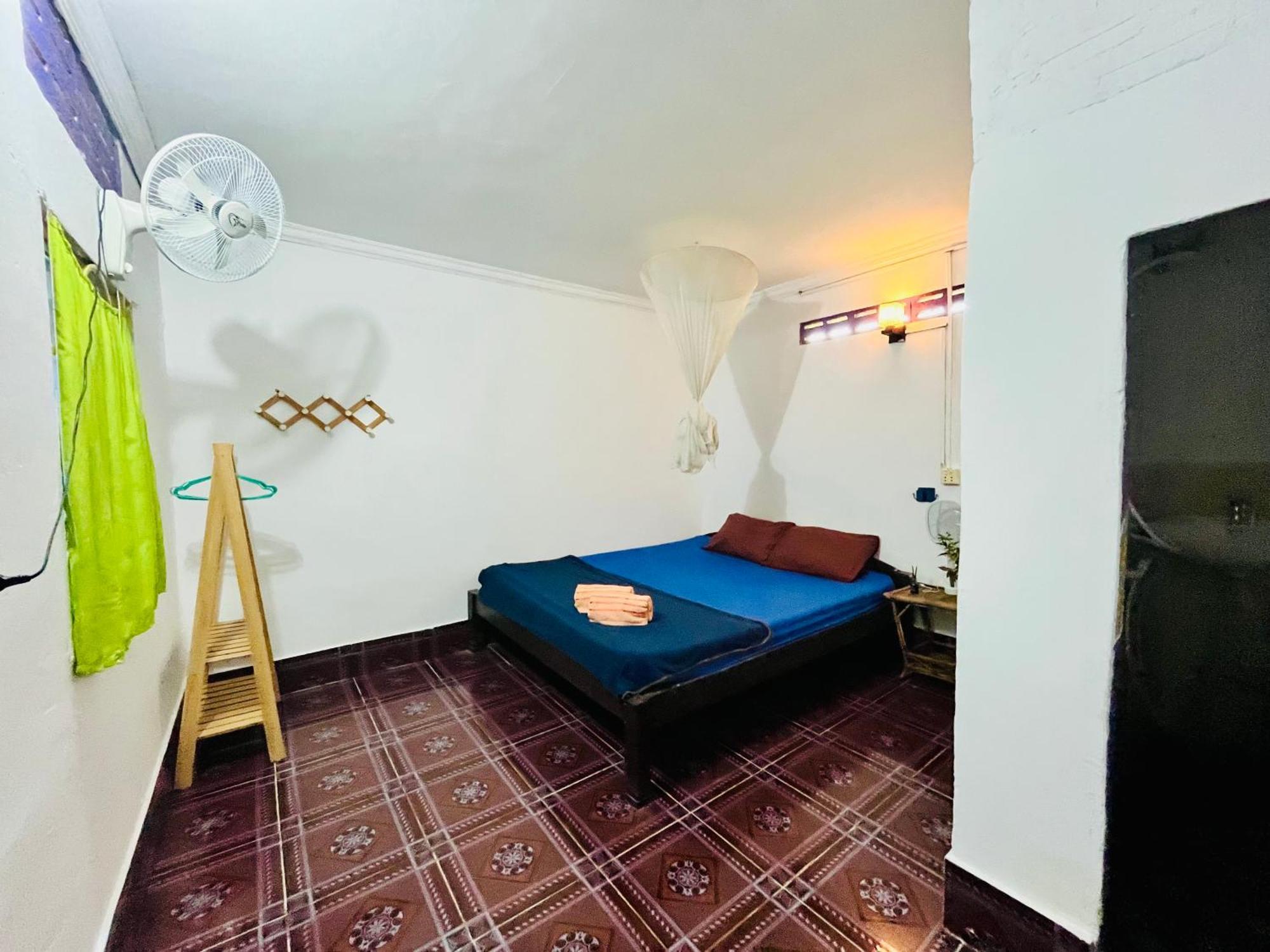 Happiness Guesthouse Ко-Ронг-Самлоем Екстер'єр фото